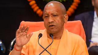 bstvlive's tweet photo. लखनऊ: सीएम योगी ने जनप्रतिनिधियों से किया सीधा संवाद
➡आजमगढ़, वाराणसी,बरेली में SIR को लेकर संवाद किया
➡तीन जनपदों में जनप्रतिनिधियों से की व्यापक चर्चा
➡जनसहयोग,सुझावों को आत्मसात करने का आह्वान
#CMYogi #DirectDialogue @myogiadityanath https://t.co/lMBG3O42r2