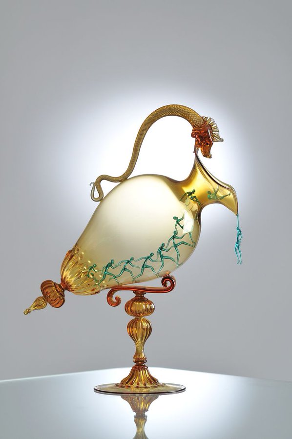 LeoDaVinciWave's tweet photo. A glass art piece by Cesare Toffolo. https://t.co/2NQ0fkPqeq