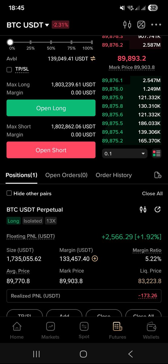 BİTCOİN işlem açtım 
Not: aşırı riskli işlemdir kimse asla asla açmasın
