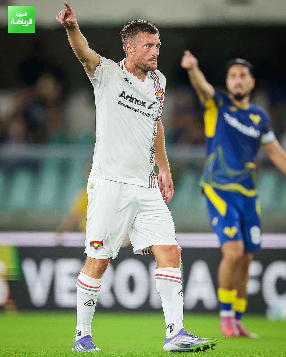 جيمي فاردي أفضل لاعب في الدوري الإيطالي عن شهر نوفمبر. 3 مباريات. هدف واحد 
