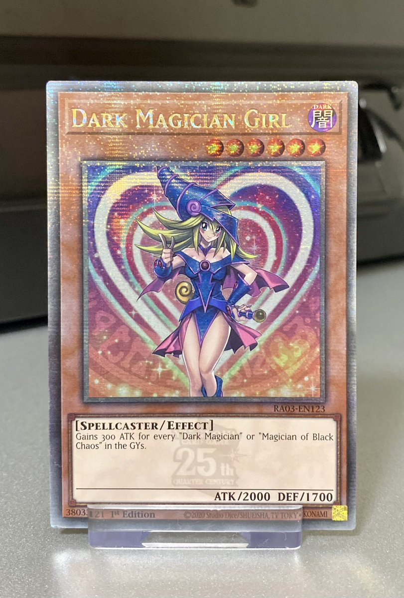 ブラック・マジシャン・ガール 英語版25thシークレットレア 海外の状態