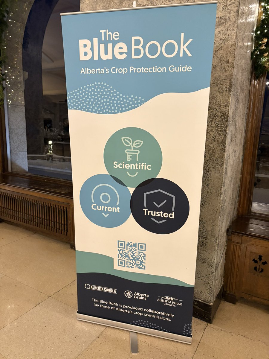 If you are at the Prairie Cereals Summit. Stop by the Blue Book banner, say hello and give us feedback on the #BlueBook. 
#westcdnag <a href="/AlbertaGrains/">Alberta Grains</a>
