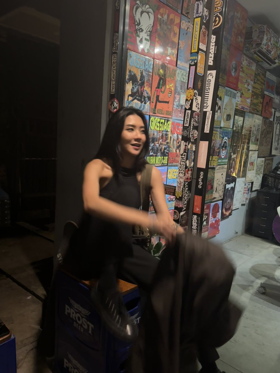 racheltjhia's tweet photo. Thank you for having me @synchronize_R 🖤 terimakasih juga sudah ngulik” akun X ini hahaha https://t.co/8YuuPCmu70