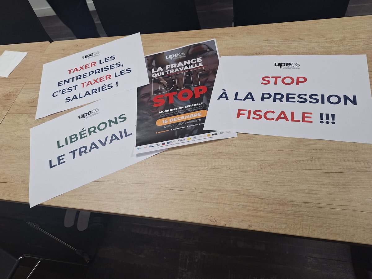 FBTP06's tweet image. 🚨 [ APPEL A MOBILISATION ] Rassemblement du monde économique

@MoulardPatrick, Président de la FBTP06, a participé ce jour à la conférence de presse de l’UPE06

📢 Mobilisation générale lundi 15 décembre, à 12h30, place Garibaldi à Nice !

RDV sur le site upe06.com