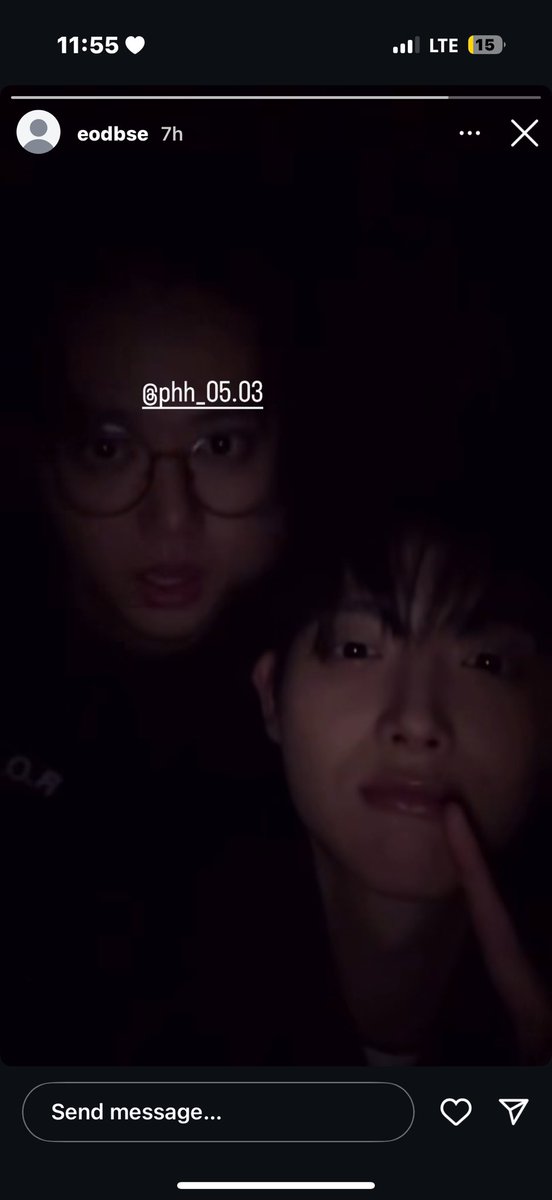 gllitteringly's tweet image. is daeyun gay