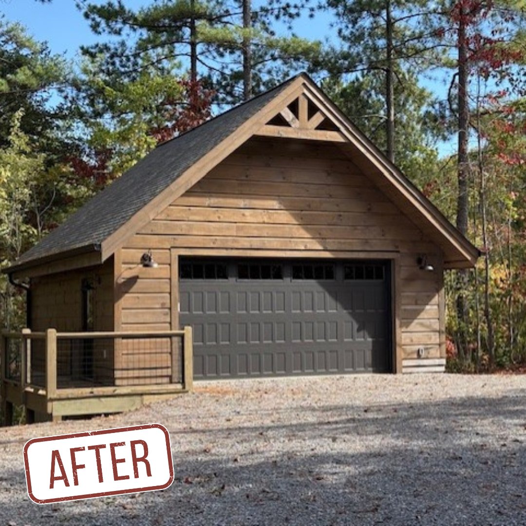 Before ➡️ After ✨
Larry &amp; Joni Eskridge (NC) refreshed their log-sided garage using Lifeline Ultra-2 Stone Gray + Lifeline Advance. It now matches perfectly with their home, which was re-stained 5.5 years after construction.
Looks fantastic, Larry and Joni! 👏
