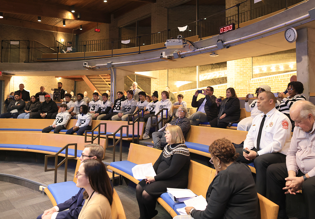 fenwickfriars's tweet photo. The Oak Park Village Board and Clerk's Office presented an official proclamation honoring the Fenwick football team's IHSA Class 6A State Championship and historic season! @vopnews @fenwickad @fenwickfb #FenwickFriars https://t.co/plyxTf6akI