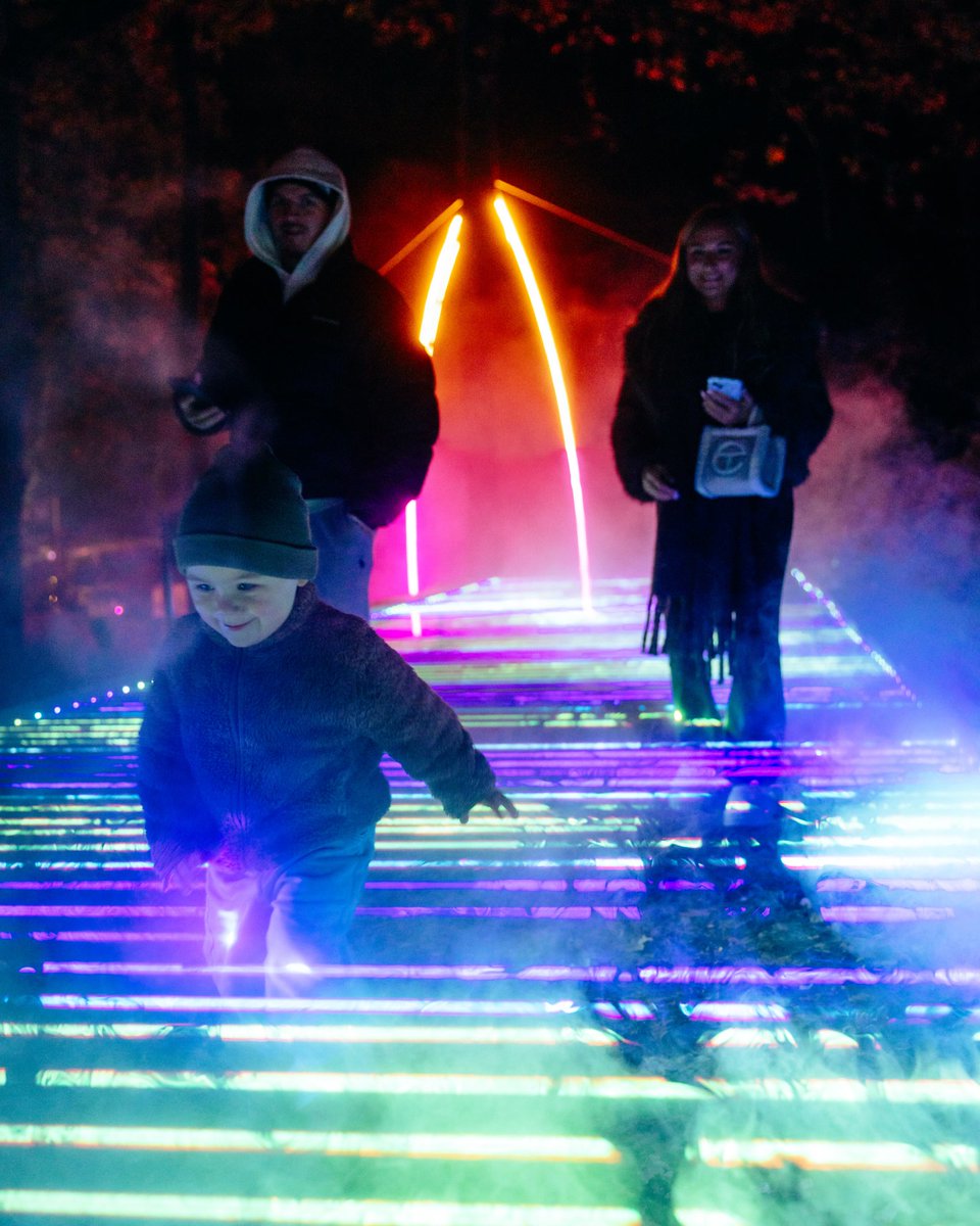 Give the gift of magical memories this Christmas 💖 Fun for the whole family awaits at Windsor Great Park 🫶

#WindsorIlluminated