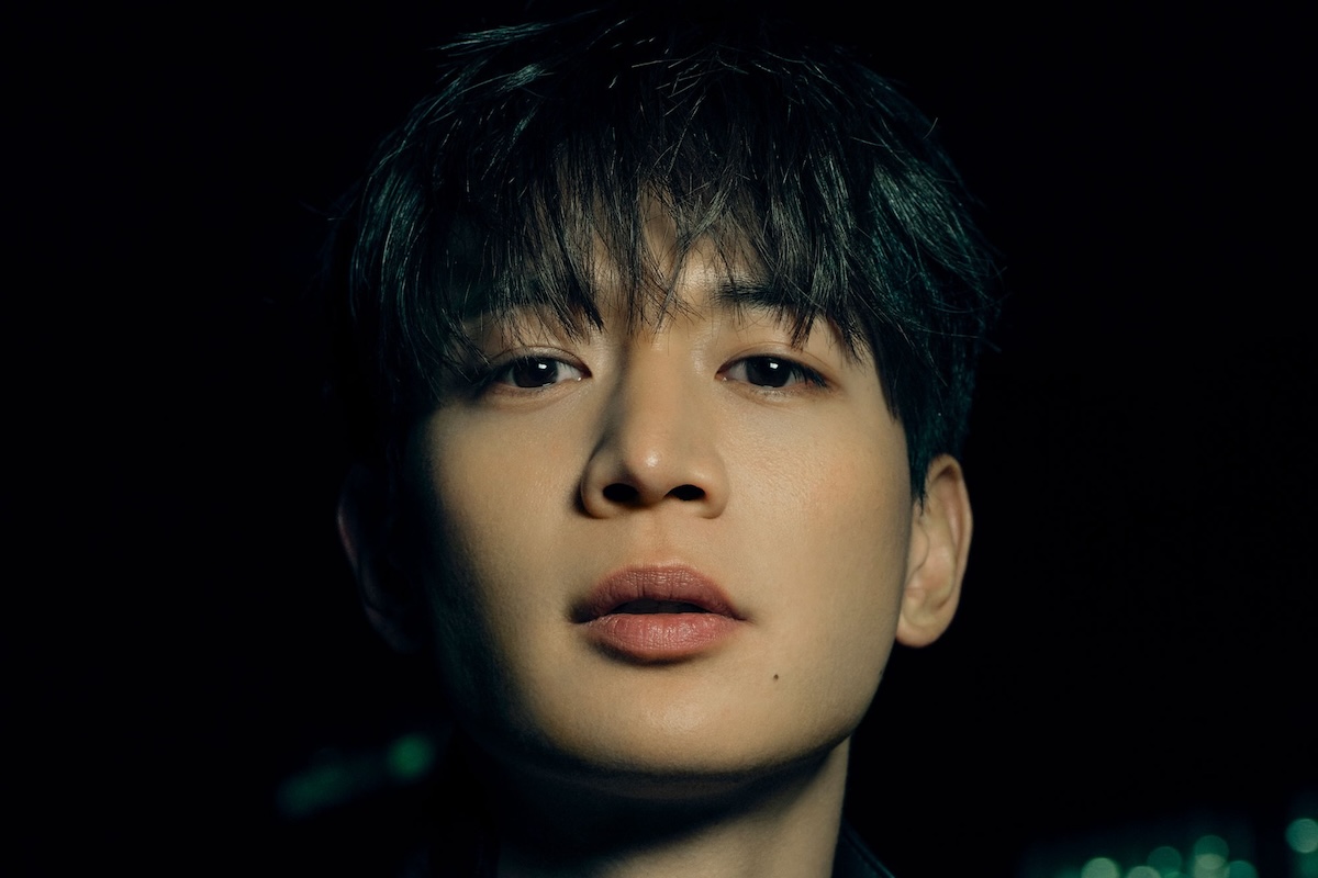 #SHINee's #Minho Poses In "TEMPO" MV Images For Solo Comeback 
soompi.com/article/180175…