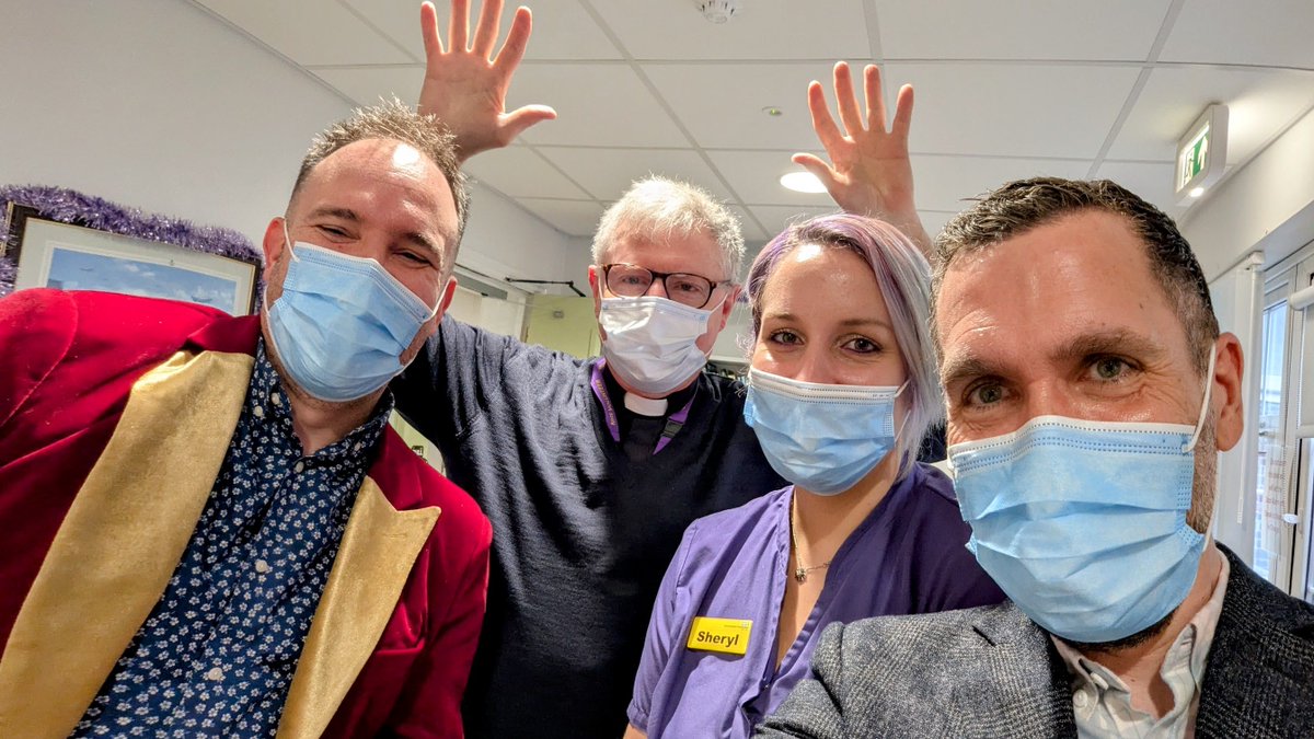 Dr Louie Savva tweet media