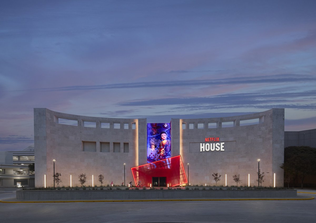 🔵MARKETEVANS: Apre la Netflix House a Dallas: un'esperienza immersiva per i fan!