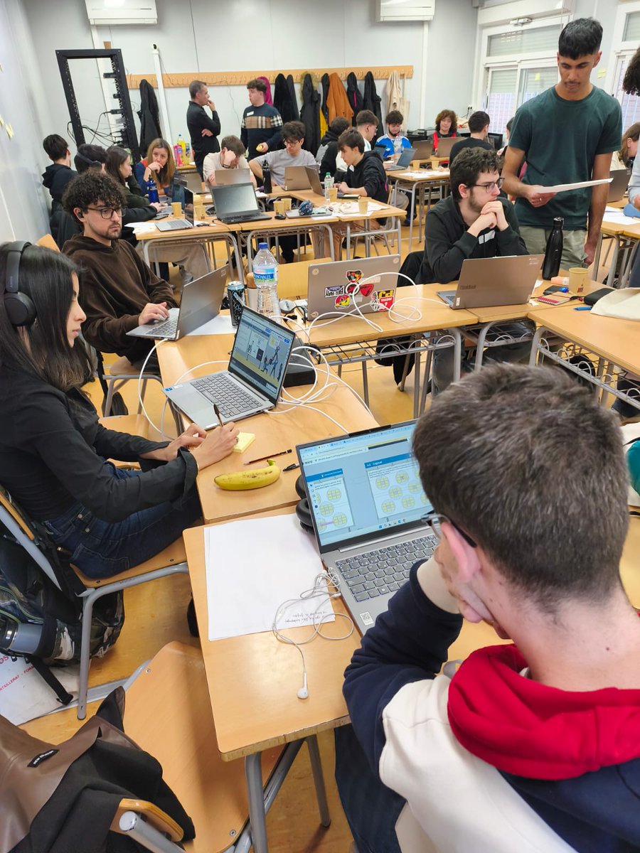 INS Thos i Codina tweet media