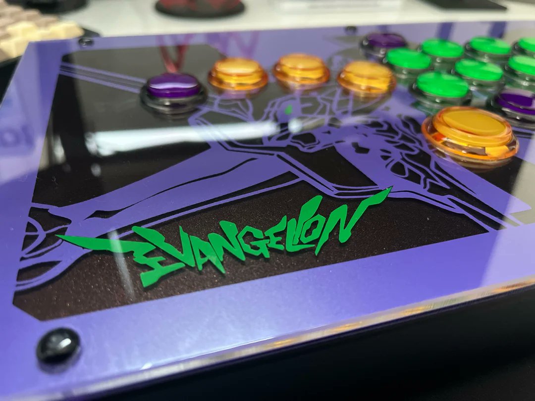 FightBoxArcade_'s tweet image. A customer modified #F10 #Fightbox controller on his own
#Eva Unit 01 artwork + #Qanba Gravitys #KS 
Also, using @brookgamingfans Gen-5 PCB.

I think it's the coolest fight stick recently! 
Share with you guys!!

If you want to customize your controller like this, please come to…
