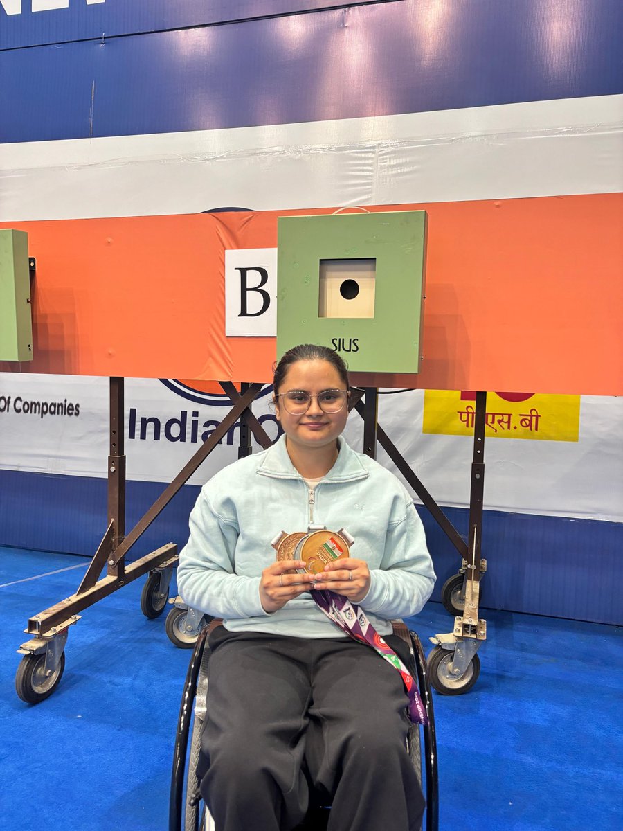 AvaniLekhara's tweet photo. 6th National Para Shooting Championships 🫶🏽🥇🥇🥈
Happy with my performances, ending the nationals with 2 Golds and Silver medal. Onwards and upwards 🙌🏽

#ParaShooting https://t.co/BORHItLE6C