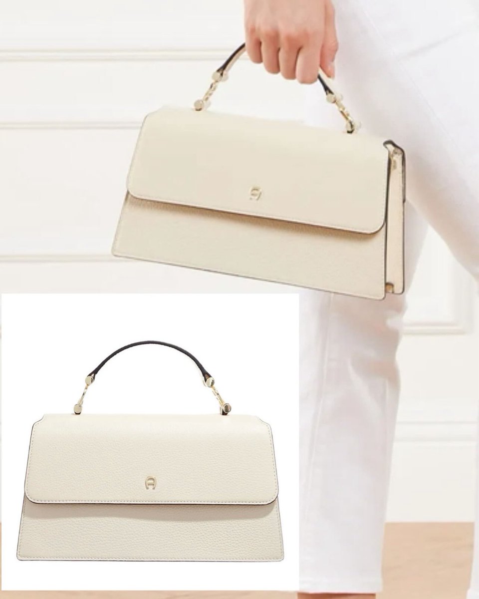 Aigner 

1350 بعد الخصم 🪄

شامل التكاليف✔️