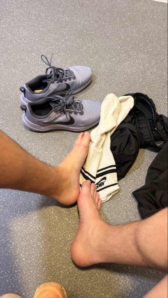 _MasterColt's tweet image. Sweaty gym session 🥵😮‍💨