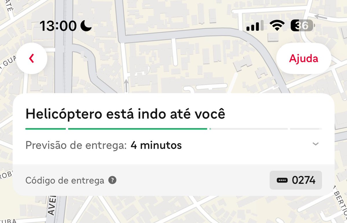 gkpacker's tweet image. é oficial: @iFood começou a entrega por drone

Helicóptero da Silva, o grande, chegou voando com o pedido

minha namorada teve que perguntar:

o nome do cara na real é Hérico e o corretor mudou antes de salvar

o suporte não atualizou pra ele até hoje

isso fez meu dia