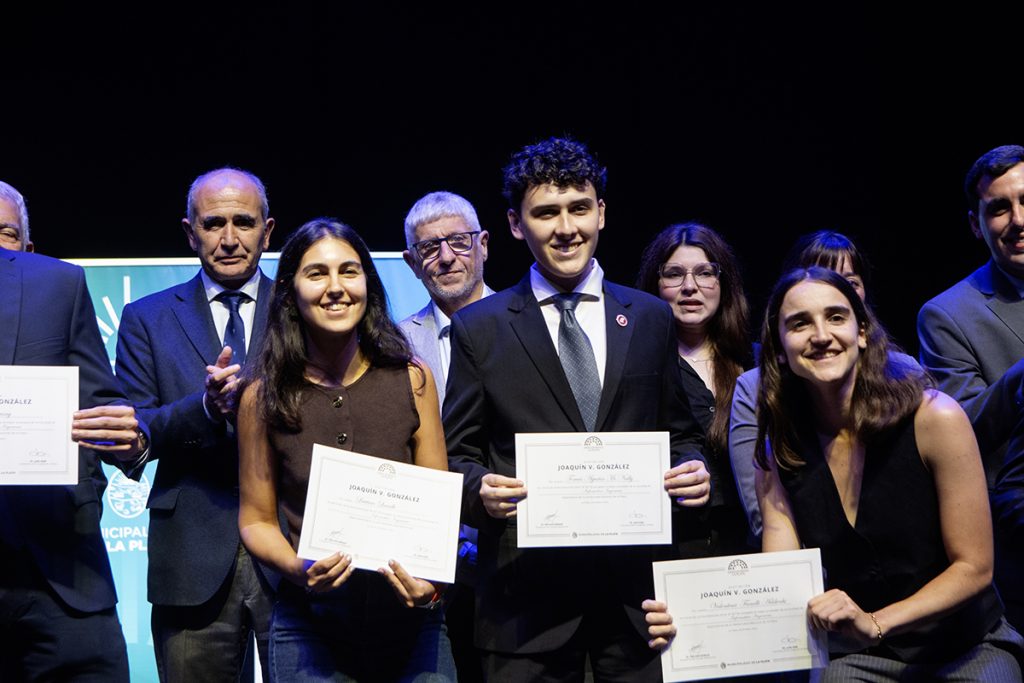 Informática - UNLP tweet media