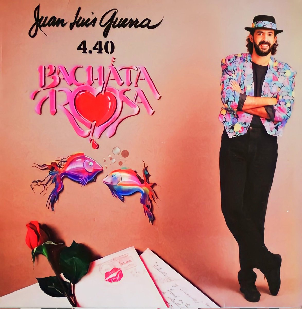 RetroDatos's tweet photo. #UnDiaComoHoy de 1990 #JuanLuisGuerra lanzó Bachata Rosa, su álbum más vendido. De allí se desprendieron éxitos como La Billirubina, A pedir su mano, Como Abeja al panal, Burbujas de amor y Estrellitas y duendes https://t.co/w0HlZNK2Sb