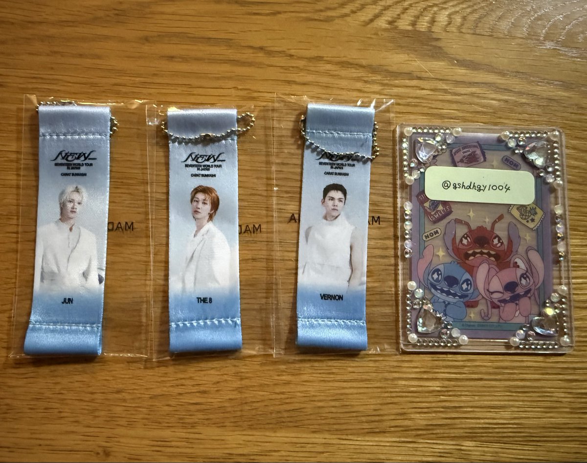 gshdhgy1004's tweet photo. SEVENTEEN セブチ ワルツ NEW アクキー 
フラッグキーホルダー カプセルトイ 交換

【譲】 写真のメンバー
          （アクキー上段は全てTHE8🐸）

【求】 アクキー ミンギュ

本日ドーム交換 or 📮𓈒𓂂𓏸

リプお願い致します🙇🏻‍♀️

 #SEVENTEEN_NEW_IN_TOKYO  
#セブチ交換 https://t.co/TCEgE7oEYH