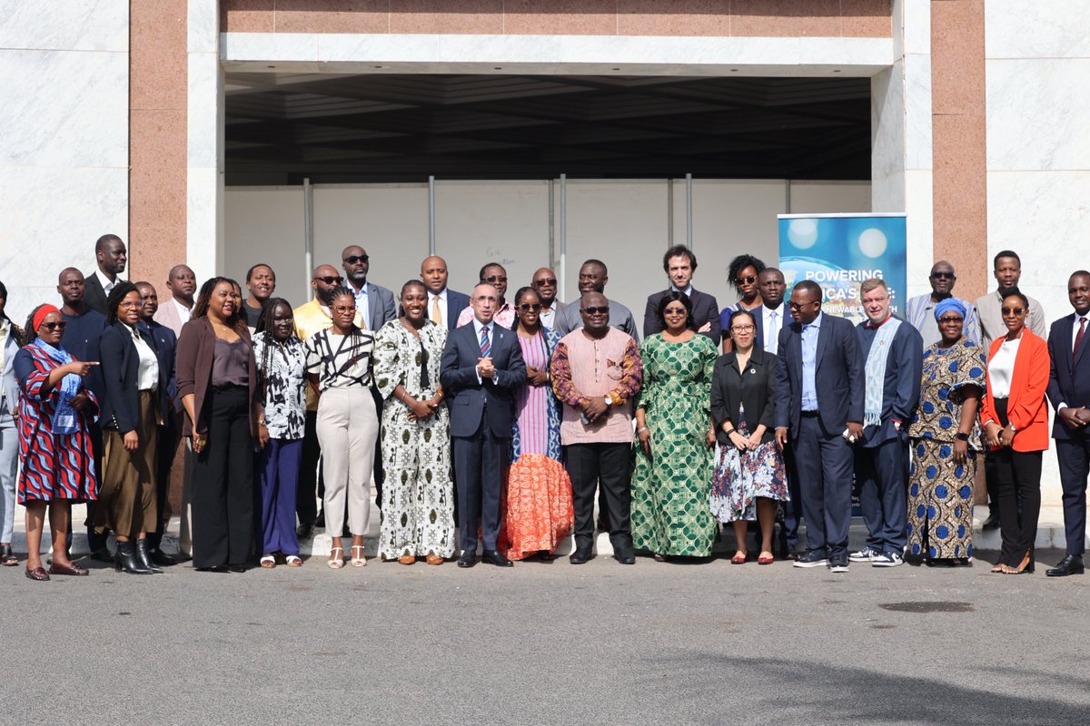 UNDP_TheGambia's tweet image. LIVE from Dakar: The @UNDPWACA Energy Workshop 2025 is here! 

Our Environment Team join colleagues discussing energy transformations in WACA. Goal: Powering Africa’s Rise through clean energy, innovation &amp;amp; partnerships.
 Follow #PoweringAfricasRise #SDG7