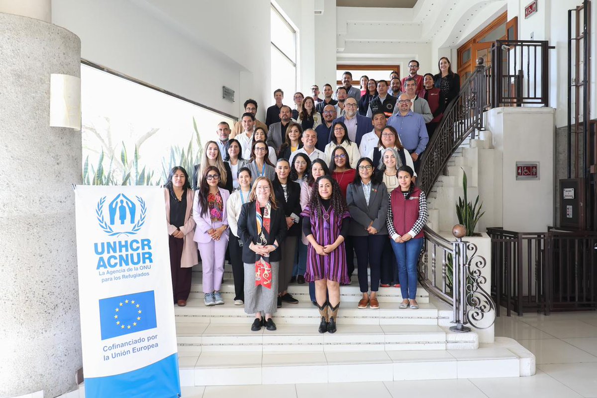 AcnurMexico's tweet photo. Para atender el desplazamiento interno en México, 11 instituciones y agencias internacionales participaron en el Segundo Encuentro Nacional sobre buenas prácticas y oportunidades en la coordinación interinstitucional, convocado por @CADH_GobOax y  ACNUR, con apoyo de @ECHO_LatAm https://t.co/jvNzeAzU9n