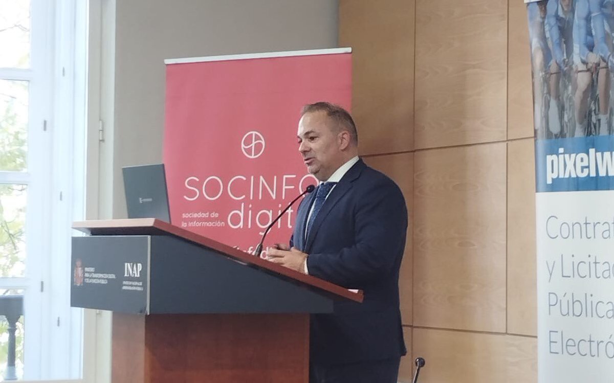 📊Los asistentes del foro sobre Digitalización Integral de la Contratación Pública, organizado por SOCINFI, han podido conocer cómo funciona y ayuda la Central de Contratación de la #FEMP.

🌐El director general de Organización y Recursos de la federación, <a href="/jaicarnicero/">Jaime Carnicero 🇪🇸</a> ha