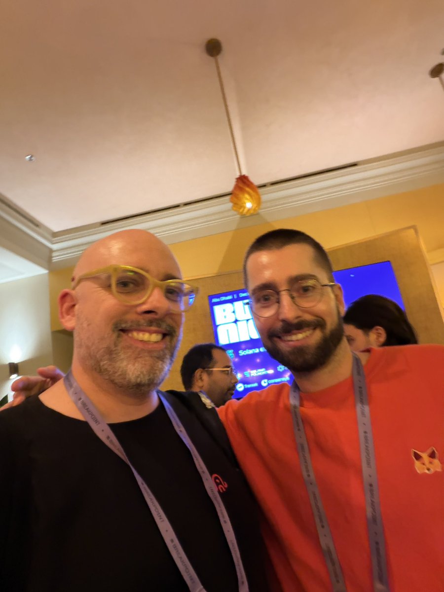 yo <a href="/iamknownasfesal/">fesal「🦑」(ZUD arc)</a> i promised <a href="/francescoswiss/">Francesco Andreoli ᵍᵐ</a> we will show him a demo of how a metamask wallet can control any asset on any chain

no rush, there’s like an hour till this side event ends