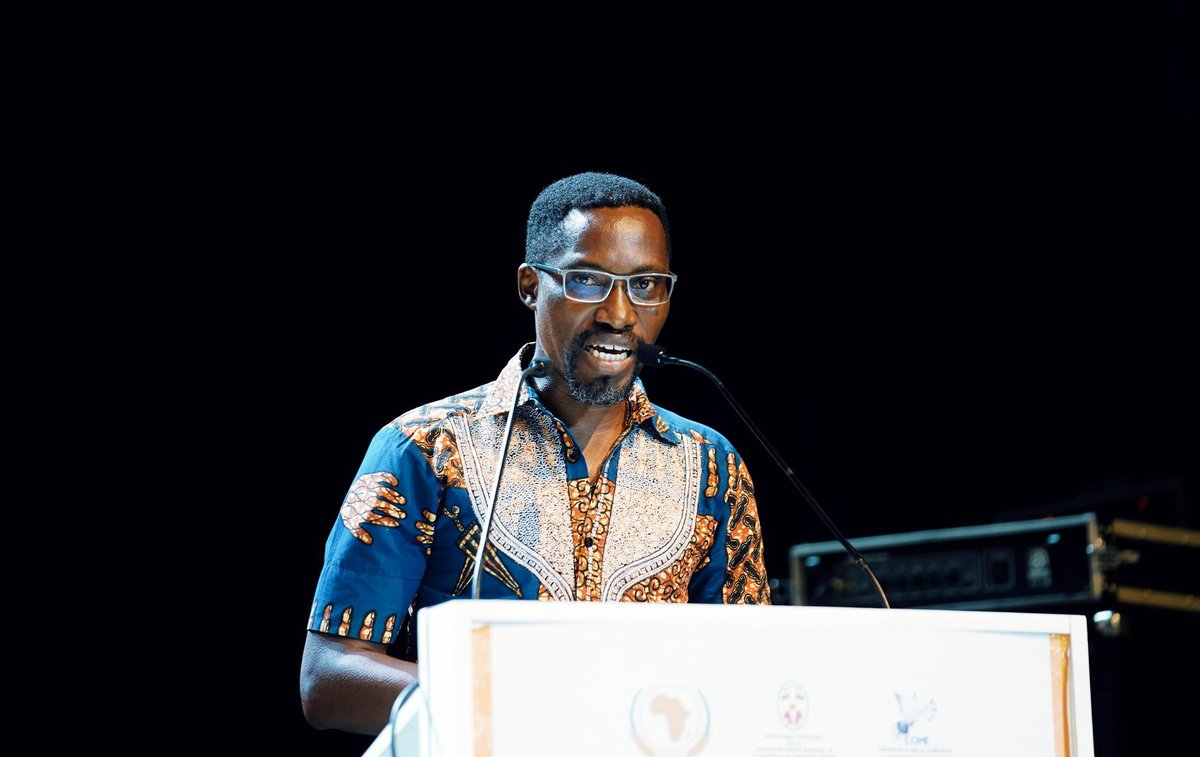 « Je vous invite tous à garder le focus sur nos événements culturels, nos festivals, afin que les arts et la musique africains puissent être internationale. »  M. Mawuto DICK 
<a href="/rdussey/">Robert Dussey</a>   

#Africanophonie #APA #GovTG #AfricanPoliticalAlliance #PanafricanCongress