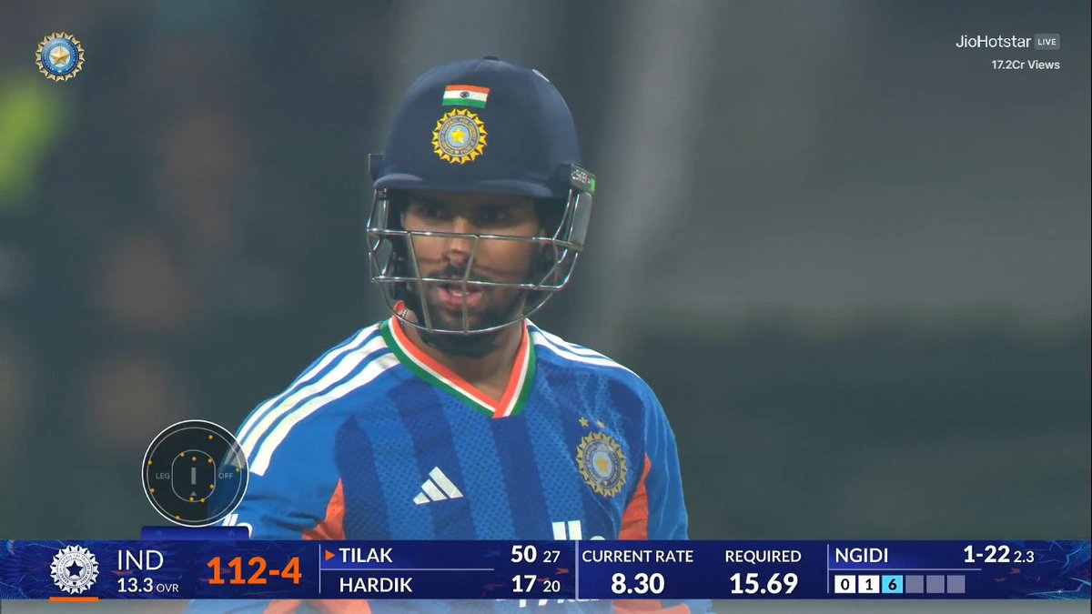 jod_insane's tweet photo. TILAK VARMA IS THE ONLY YOUNGSTER IN THE WORLD WHO DOESN’T CHOKE UNDER PRESSURE. https://t.co/TSUsggZeID