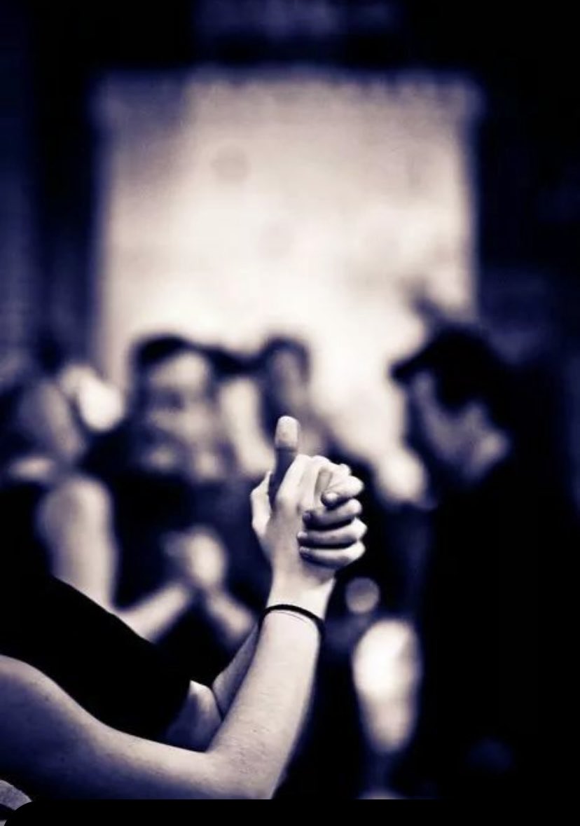 luann1031111's tweet image. #tango
#buonaserata 🥂