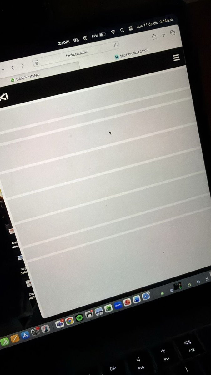 𝒮𝑒𝑒𝓈 tweet media