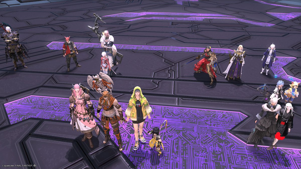 1時間だけご一緒に⚔️

どのコンテンツも覚えてなかったからタンクなのに床掃除🧼キレイ×2✨✨

風邪引いて1週間経ったけど、声枯れるわ咳追加されるわ、ちょっとデバフ強くない❓

#FF14
#FFXIV