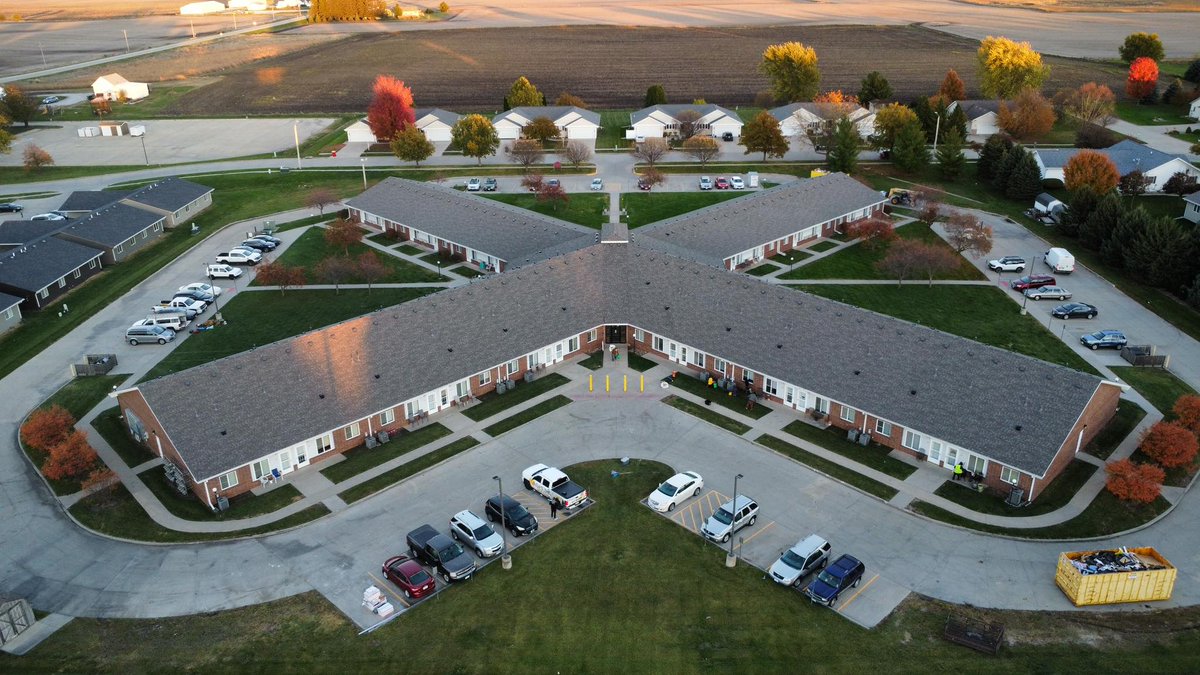 Roofs By Aspen tweet media