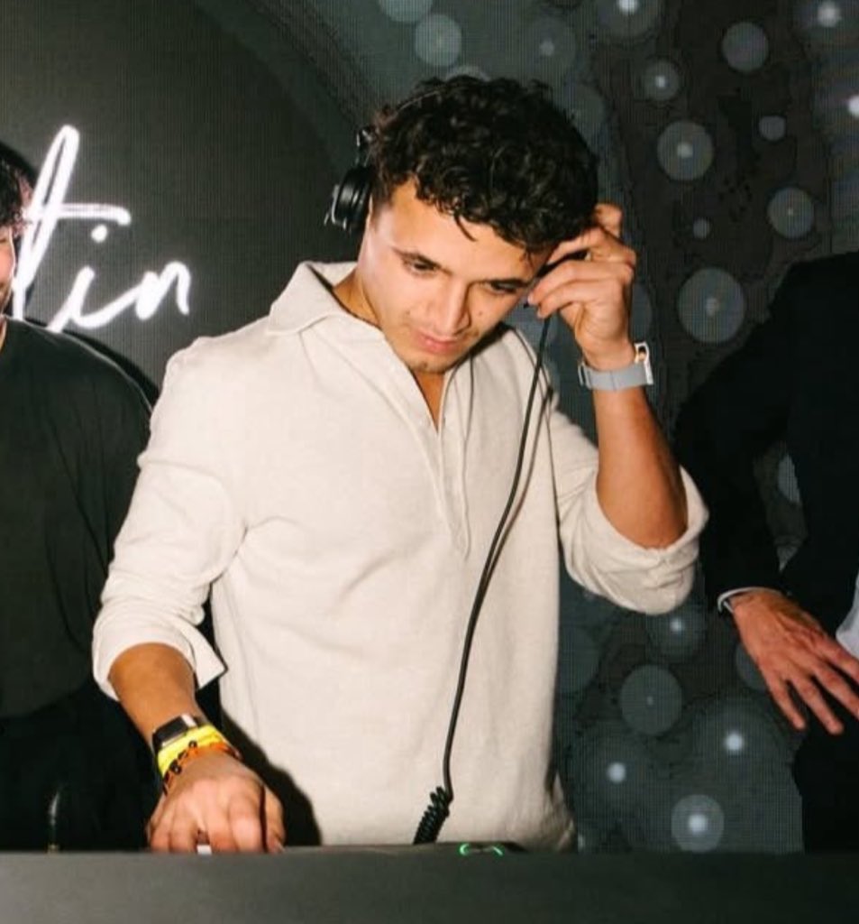 can believe we got party lando and dj lando back ❤️❤️