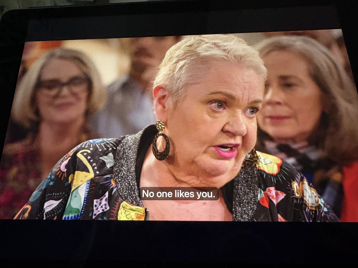The inimitable Vera Punt! Glad she got one last Vera-ism in! And how great that Sue Parker was there for the finale. Beautiful callback #Neighbours #BringBackNeighbours
