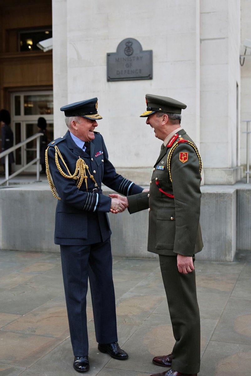 The Army in London tweet media