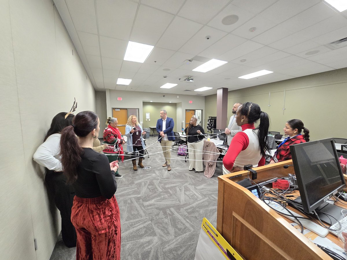dezarea26's tweet photo. Principal Network Meetings are my absolute favorite. The energy, collaboration, and celebrating those proud moments of school successes were evident last week. Love this group ❤️ https://t.co/9xbC4H3NHi