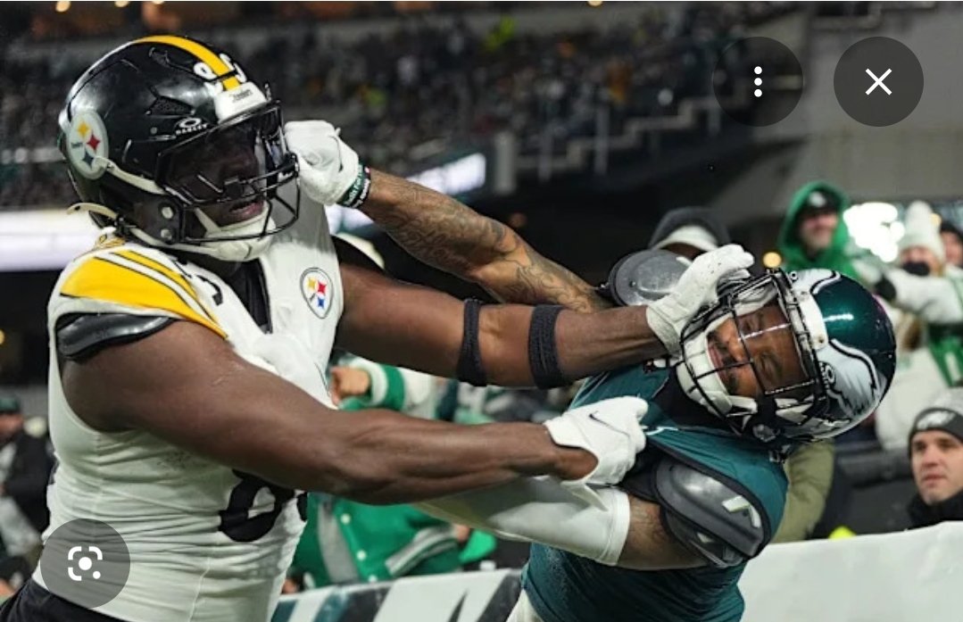 fbr1121's tweet photo. I have a new name for NFL 
"NATIONAL FIGHTBALL LEAGUE "
Nothing to see with football, that's nonsense. https://t.co/SicgpMAe1l