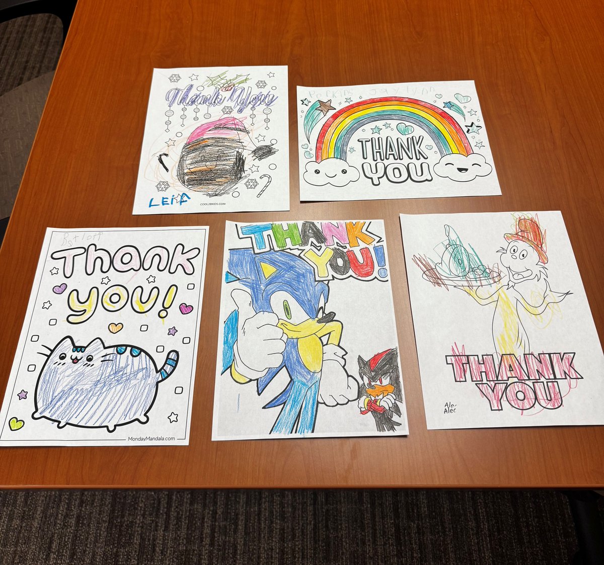 Wichitafcu's tweet photo. We had the wonderful opportunity to deliver supplies to @USD265_Earhart for their cooking class! The students were excited to cook their favorite dish, chicken Alfredo. We loved seeing the smiles and gratitude from the teachers and students.

This is what community is about.
#WFCU #creditunion #Community