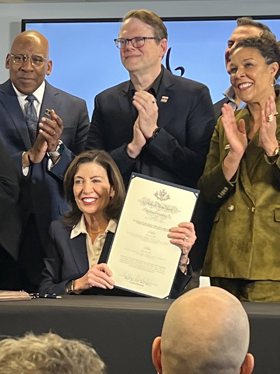 AI Productions tweet media