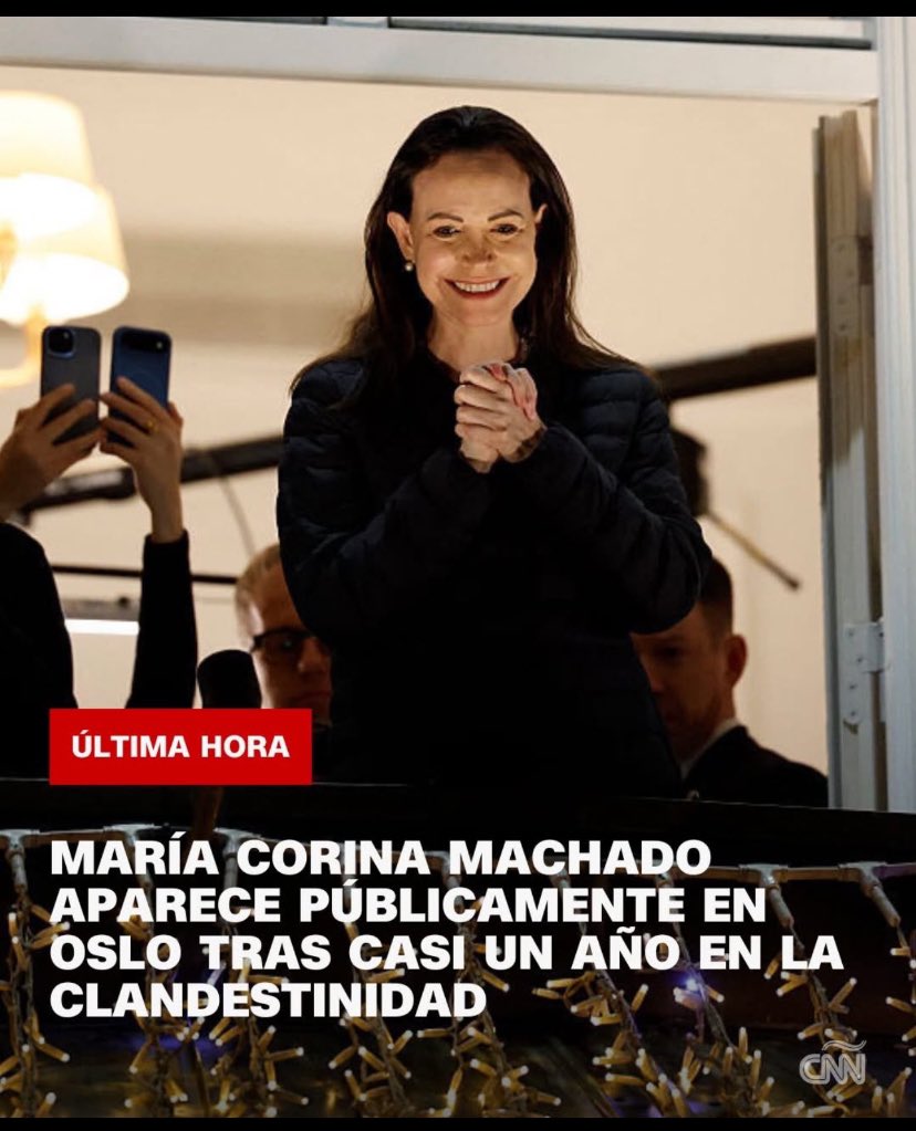 Pide intervención americana, pide que dejen el país de #Venezuela sin luz, sin agua, etcétera y le dan el premio Nobel del La Paz 😂😂😂😂😂 viva <a href="/NicolasMaduro/">Nicolás Maduro</a> 🇻🇪🇻🇪🇻🇪