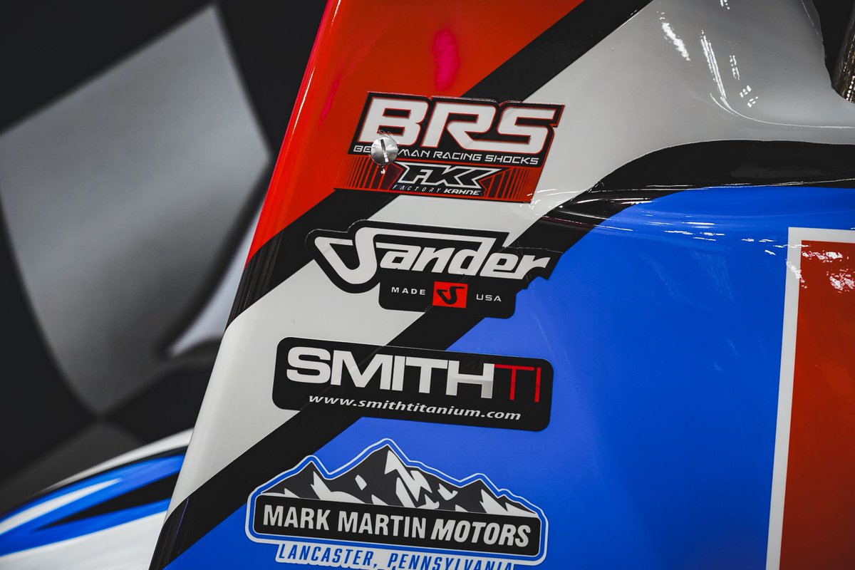 SanderEngnrg's tweet photo. If you’re at PRI, make sure you stop by @XXXRaceCo (booth #3610) and check out @LSchuchart1s Sprint Car, which features our Sander Racing Wheels! 

#PRIShow2025 #MyPRI #PRI2025 #RacingWheels #SanderRacingWheels #Motorsports #Racing https://t.co/78hDLpz8QX