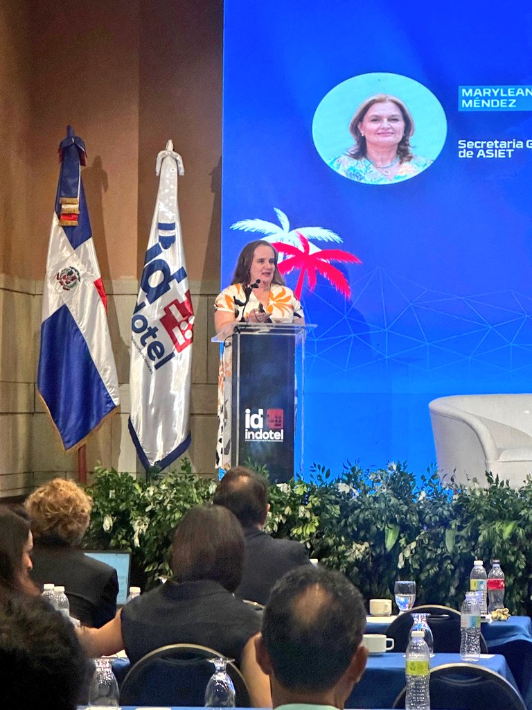 CRC Colombia tweet media