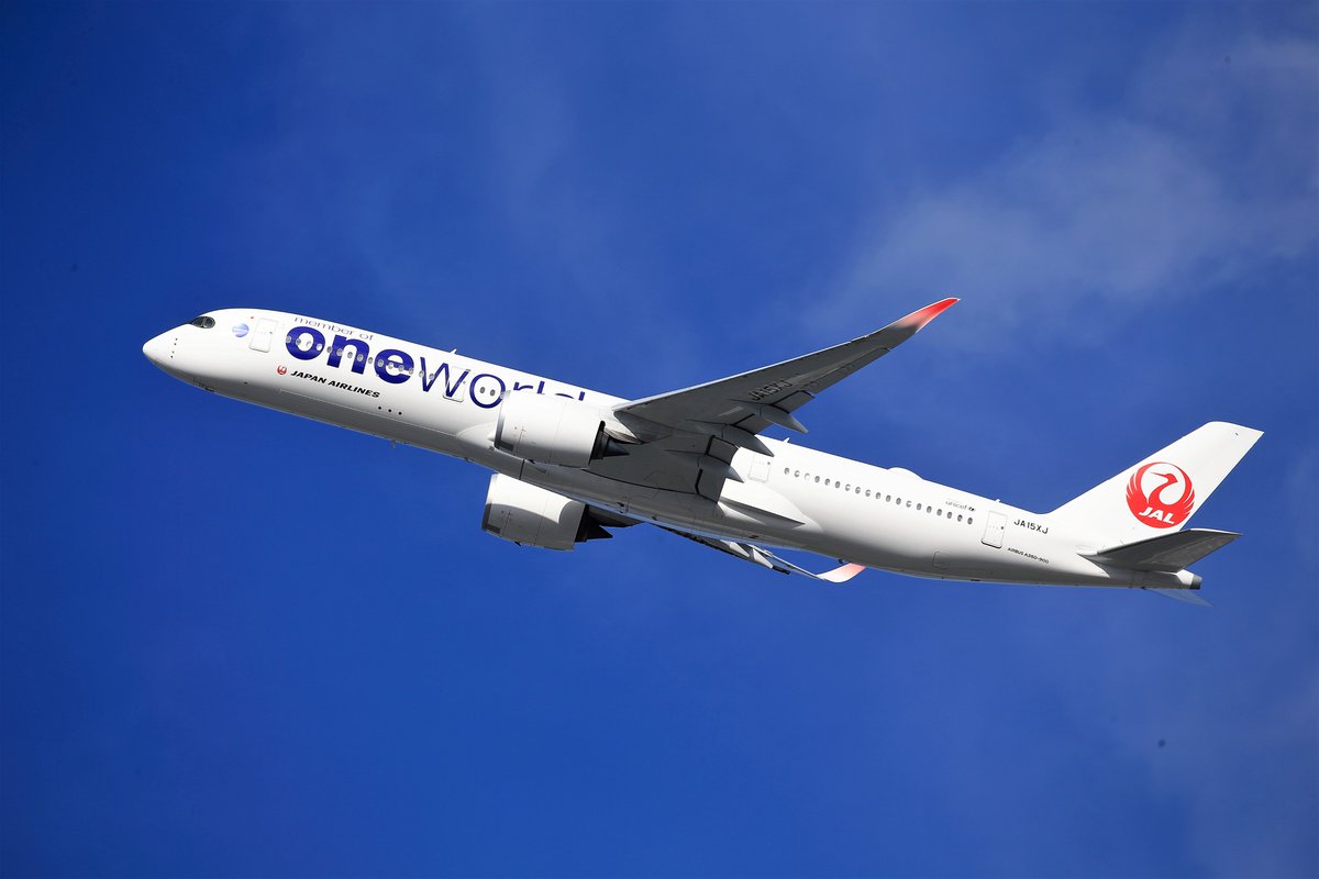 KokezaruT's tweet image. おはようございます。
JA15XJ A350-900
#JALみんなの1枚
#oneworld
#伊丹空港