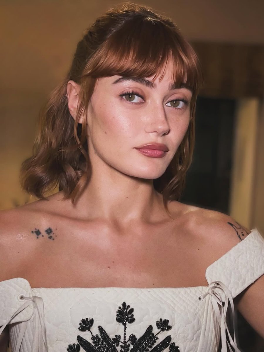HER BEAUTY IS UNREAL