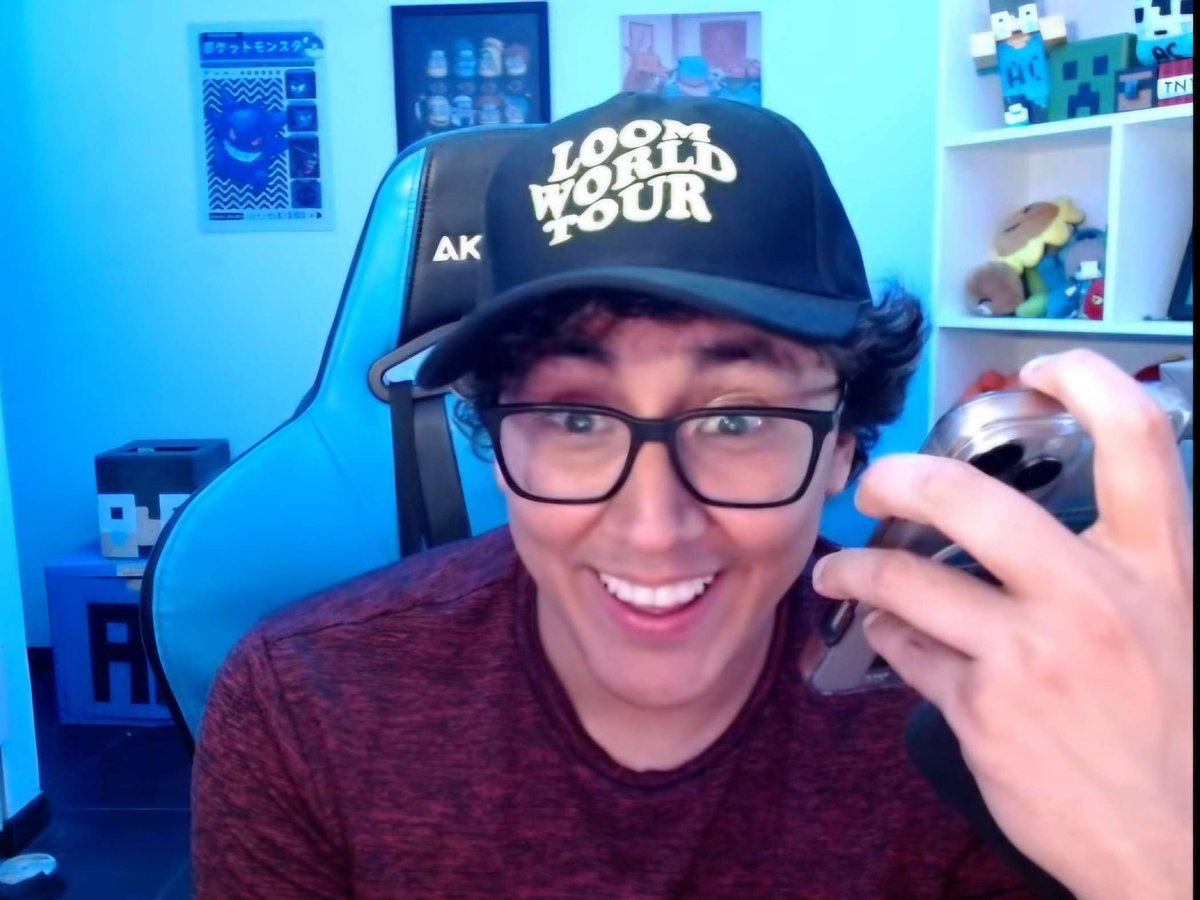 AN7HONY1811's tweet image. EXTENSIBLE SIN  LIMITE PERO SE ACABA EN UNAS HORAS
kick.com/ANTONIcraTV