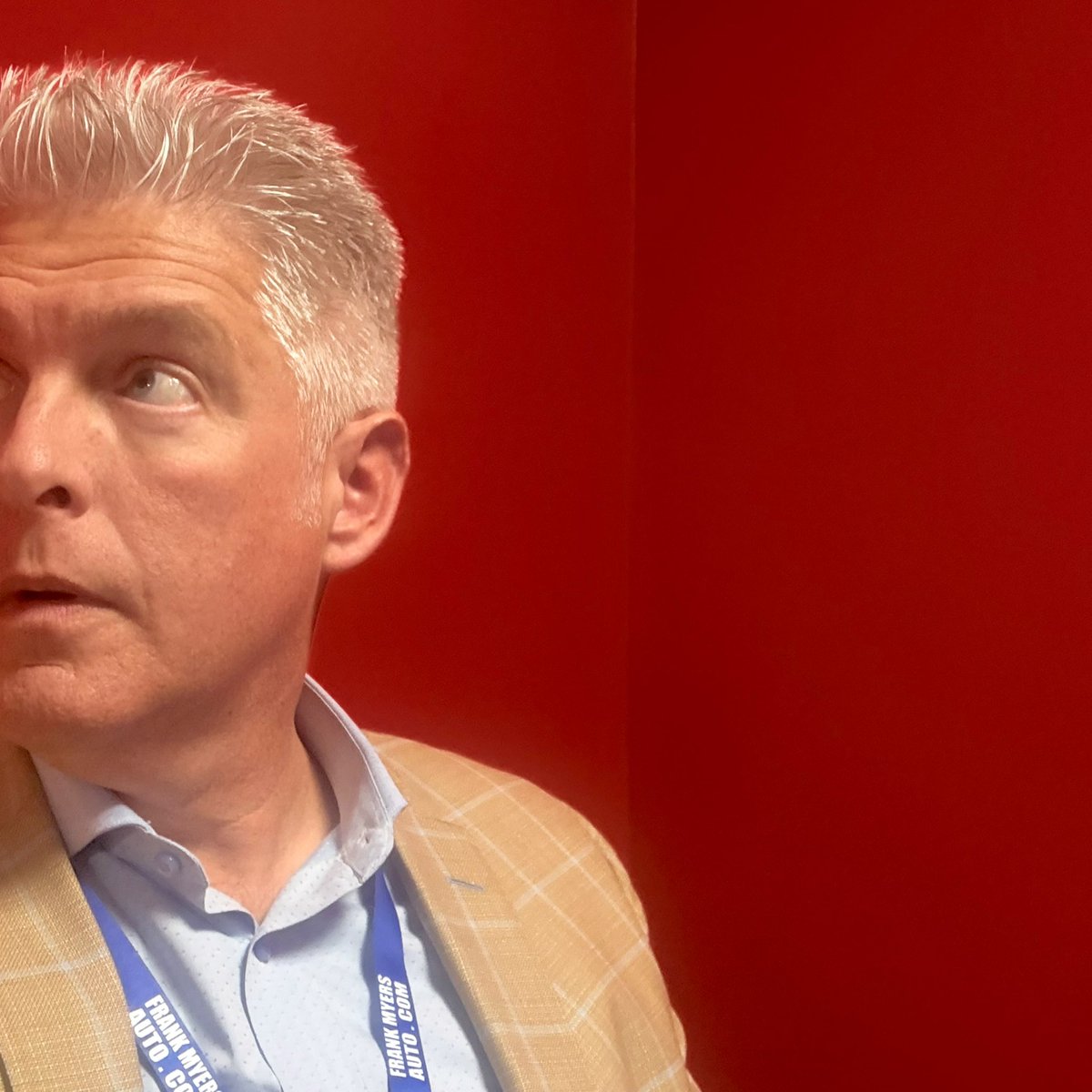 I was on a podcast yesterday. I’ve been on hundreds, and most hosts tend to ask the same questions over and over. So I tend to have the same answers. Surprisingly, I got asked one of THOSE questions. The kind that pokes around in the real corners of my life: “ Tracy…how do you