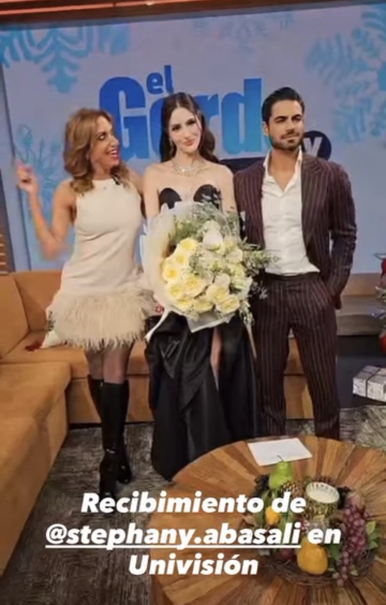 La segunda finalista del Miss Universe 2025 y Miss Venezuela 2024, Stephany Abasali dando entrevistas en Univision y siendo tratada como la reina que es✨🫰🏼👑