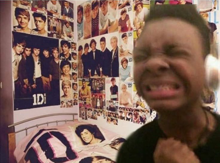 payno_foreever's tweet image. i cried for one direction yesterday, i’m gonna cry for one direction today, and i will cry for one direction tomorrow and forever.